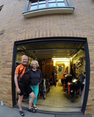 A random encounter with Heinrich at a set of traffic lights led to him offering us a coffee at his house. Beer followed coffee and then he cooked food for us as well. Heinrich and Conny are now on a tour from Budapest back to their home near Cologne.